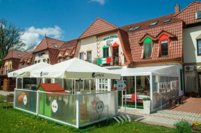 Villa Bella Italia, Mikolajki